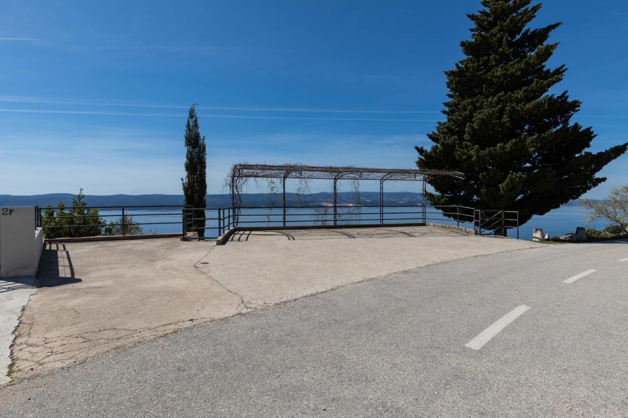 Apartments With A Parking Space Mimice, Omis - 2805 Exterior photo